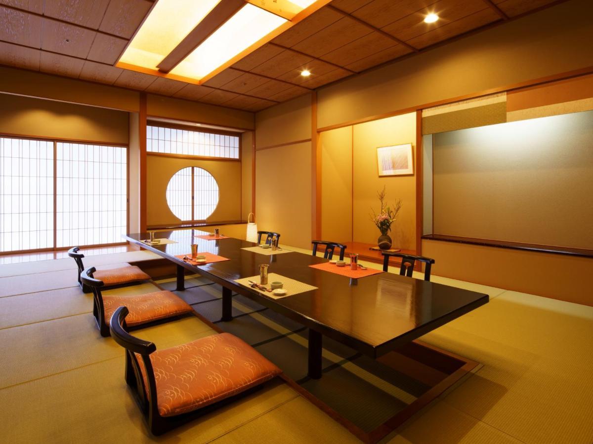Minoya Hotel Yahiko Bagian luar foto