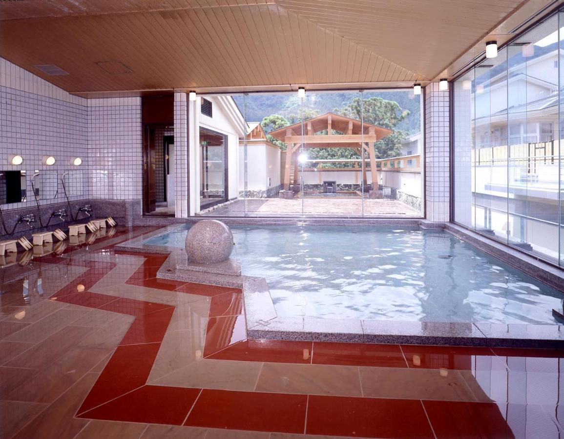 Minoya Hotel Yahiko Bagian luar foto