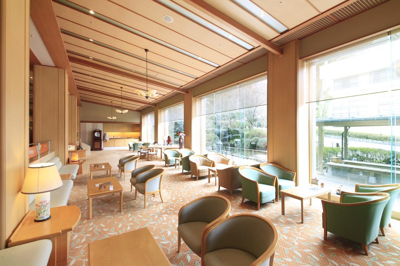 Minoya Hotel Yahiko Bagian luar foto