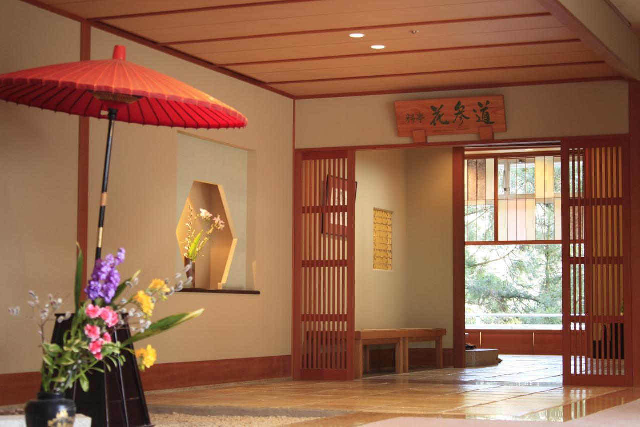 Minoya Hotel Yahiko Bagian luar foto